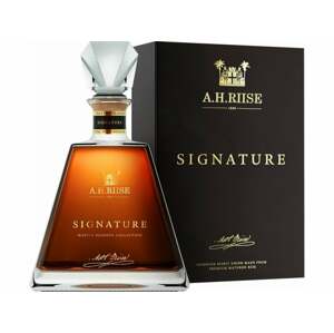 A.H. Riise Signature, GIFT